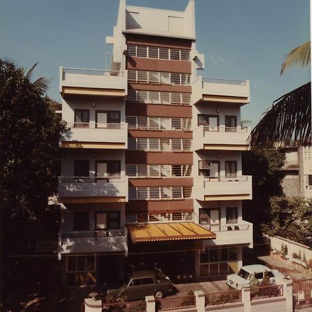 Hotel Swaroop Poona Buitenkant foto