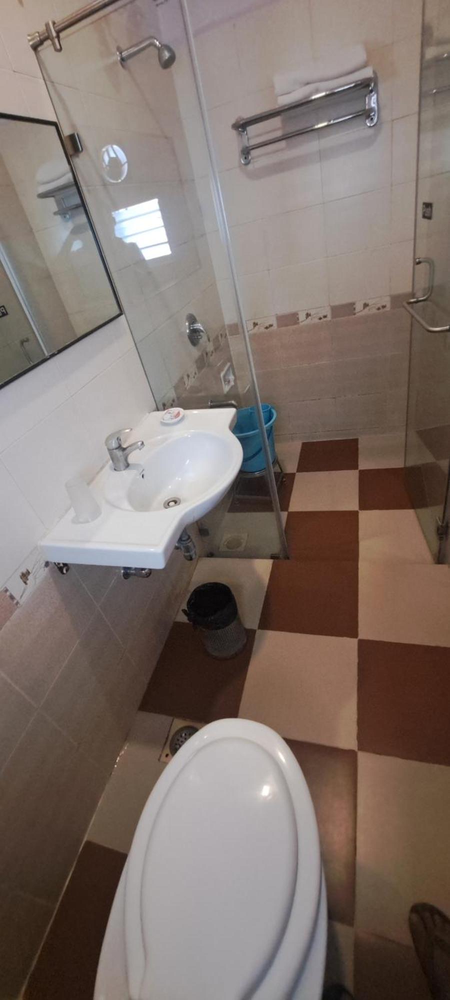 Hotel Swaroop Poona Buitenkant foto